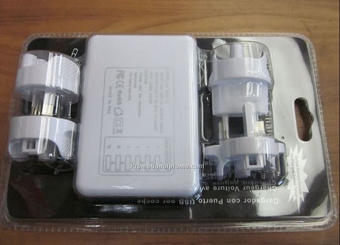 Multifunctional travel charger Photo 2