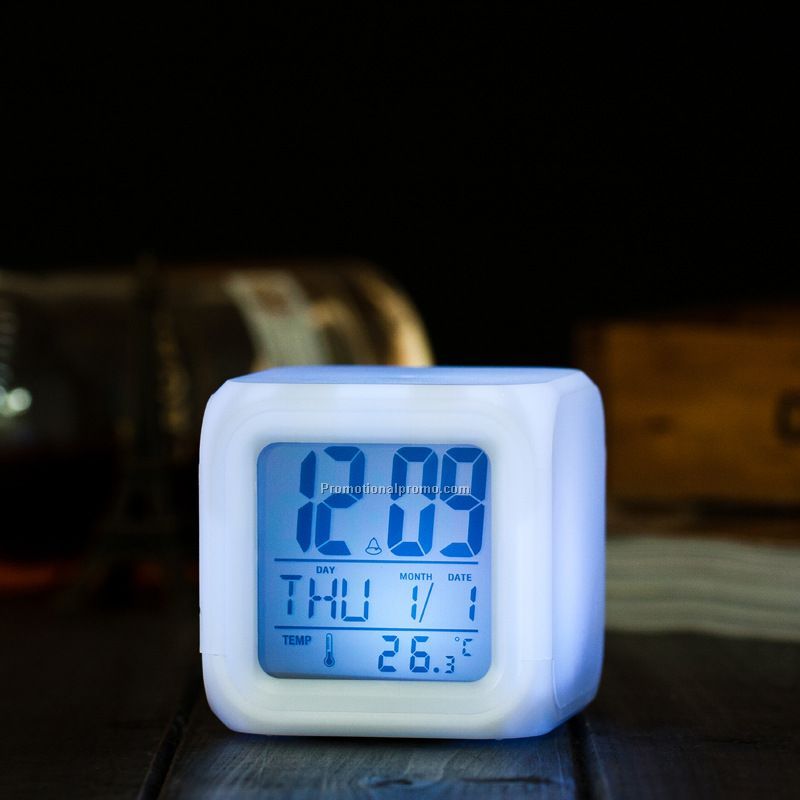 LED alarm clock Photo 2