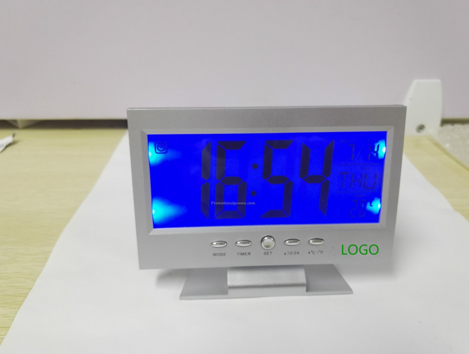 Big LCD display multfunction digital calendar table clock Photo 2
