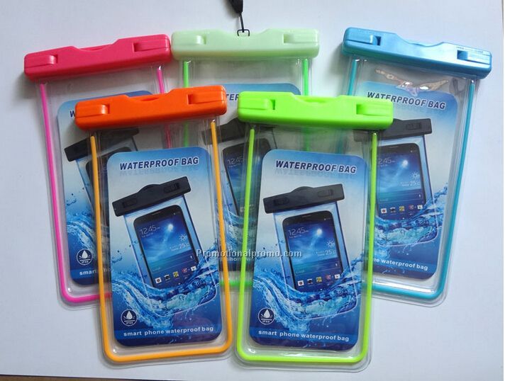 Transparent Waterproof Luminous 5.5-inch screen Phone Pouch Photo 2
