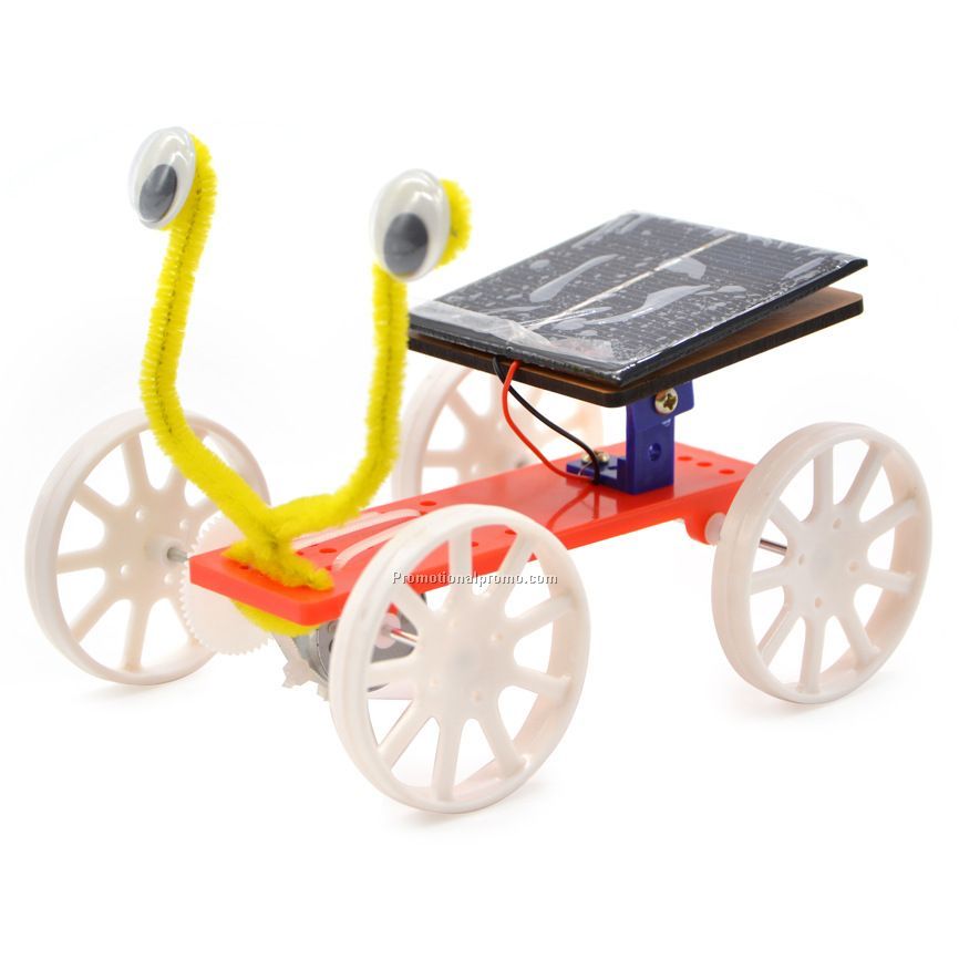 Solar powered toy car Photo 2