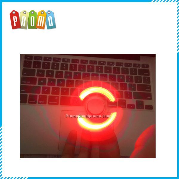 Hot Sale EDC Tri-Spinner Hand Fidget Spinner with LED Light Photo 2
