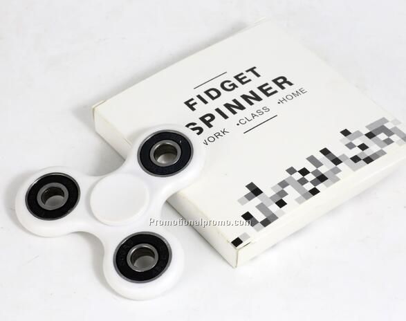 Tri-Spinner Fidget Toy With Premium Hybrid Ceramic Bearing Photo 3