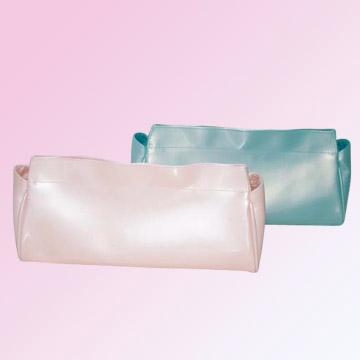 Cosmetic bag