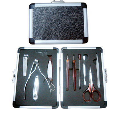 Manicure sets
