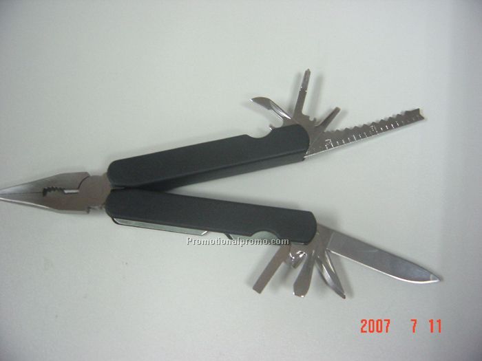 Multifunctional tool
