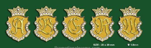 Ball marker initials with unique hat clip