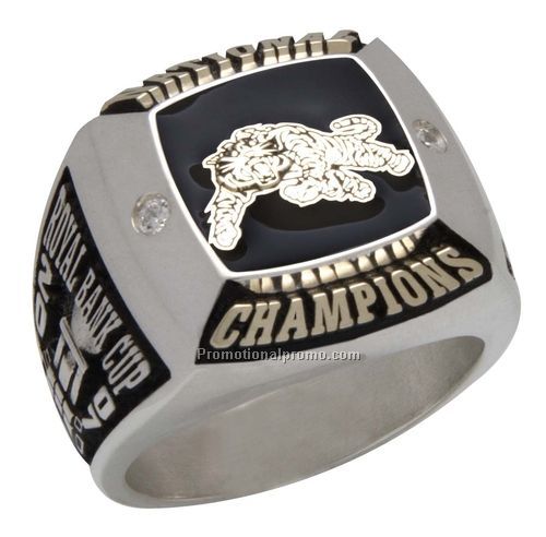 Champion Jumbo Top with multiple stone settings jewelry