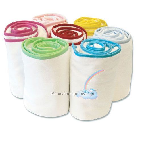 The Li37484 Piglets Velour Baby Bath Blanket