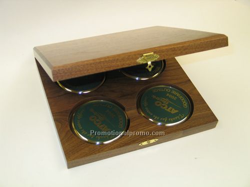 SOLID WOOD BOX IN WALNUT