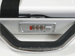 Slim aluminum 17" laptop case