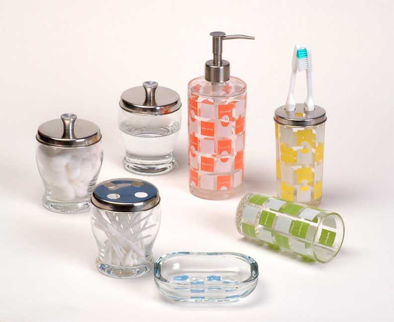 glass bath set with decal 
  
   
     
    