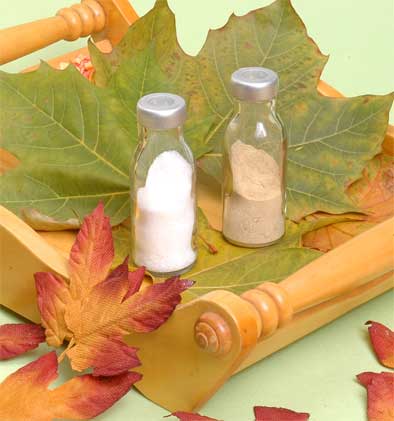 Salt and pepper set > With metal stand 
  
   
     
    