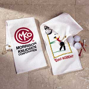 Golf towel with pocket and ring