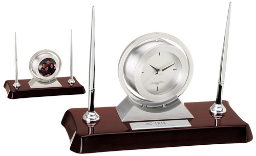 CLOCK, FRAME & PEN SET