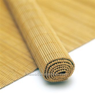 2 bamboo placemats