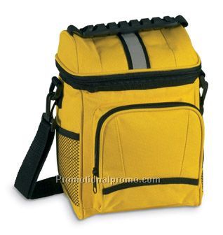 Cooler bag with front pocket