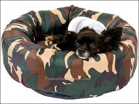 Dog basket w. camouflage print,...