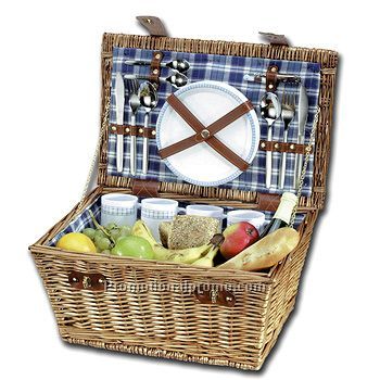 Willow Picnic Basket