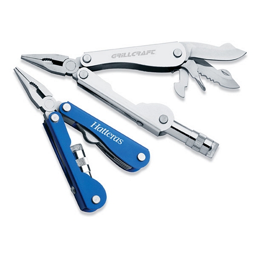 MULTI-FUNCTION PLIERS / FLASHLIGHT