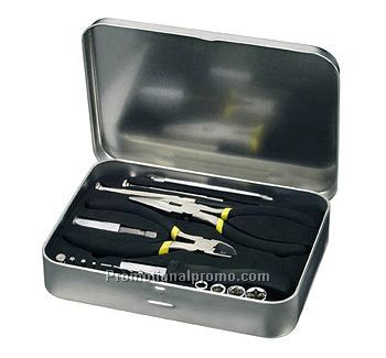 20 PIECE TOOL SET
