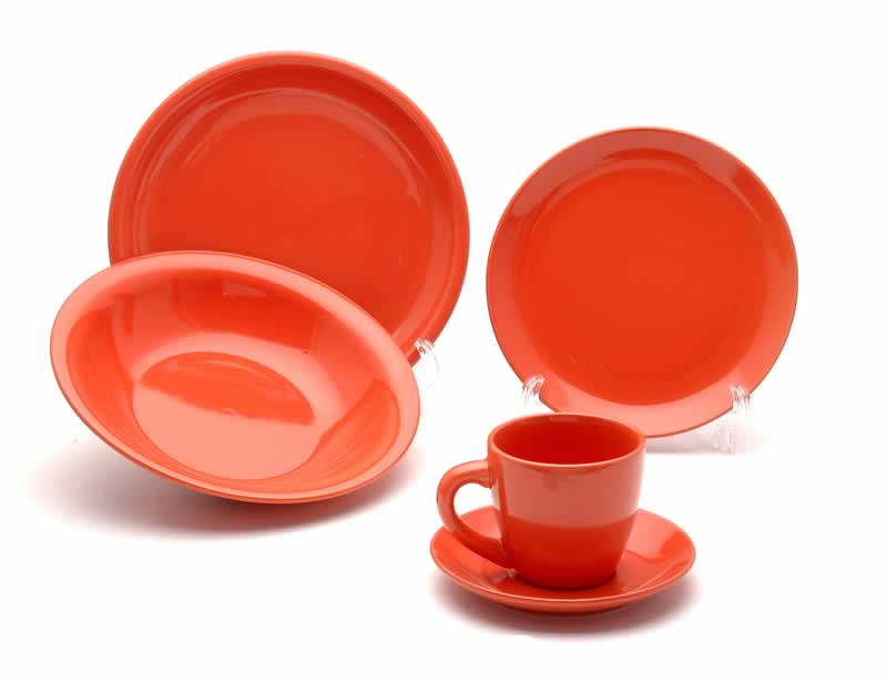  liquid color dinnerware 
  
   
     
    