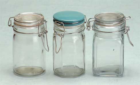 salt and pepper set with metal clip
  
   
     
    