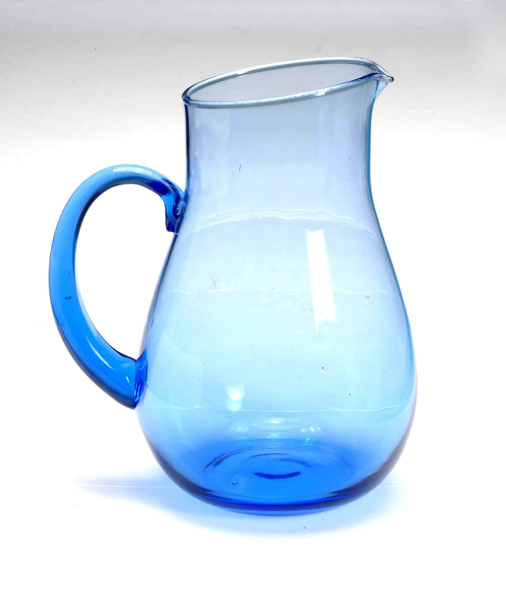 Pitchers and decanters 
  
   
     
    