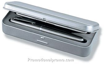 Ball pen and fountain in box