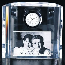 Optica Crystal Clock C-684C