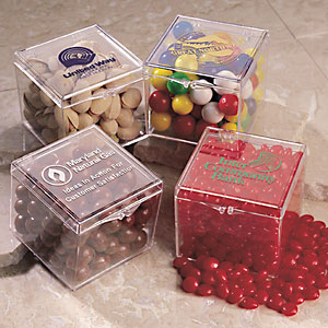 Plastic cube with C fills