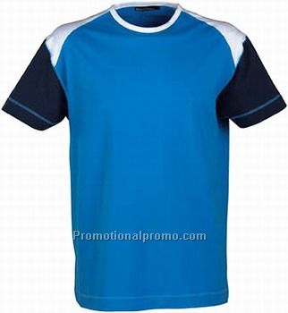 BEST IN TOWN TRENDY T-SHIRT