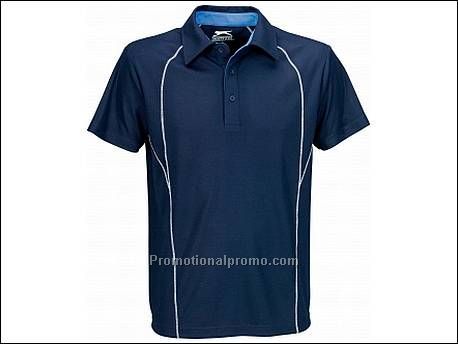 Cool fit polo. Kraag in dezelfde stof...