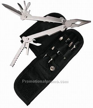 MULTIFUNCTIONAL TOOL / PLIERS