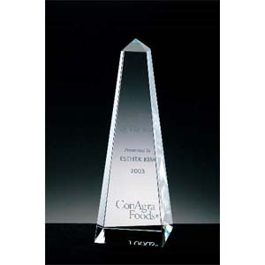 DOLMEN II MEDIUM OBELISK