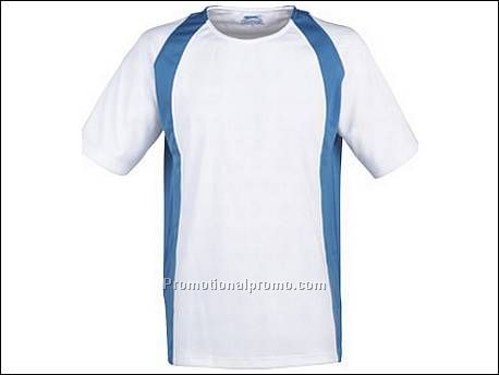 Cool fit t-shirt. Boord met smal band...