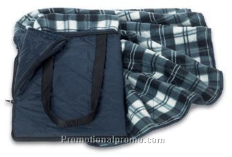 Fleece picnic blanket and bag