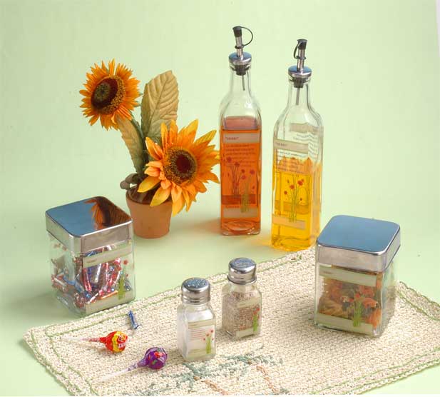 storage set with decal
  
   
     
    