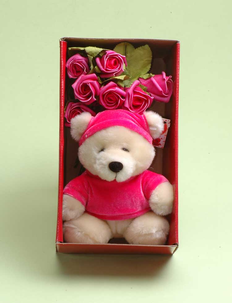 bear and rose for valentine's day
  
   
     
    