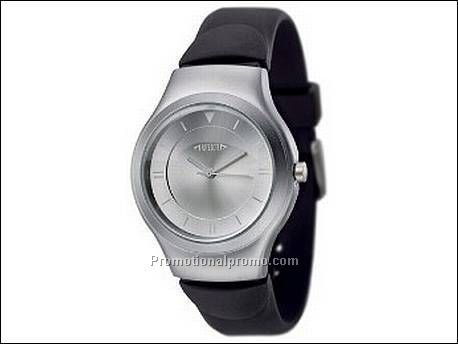 Horloge met metalen kast in mat...