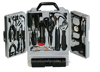 119 PIECE TOOL SET WALL MOUNTED