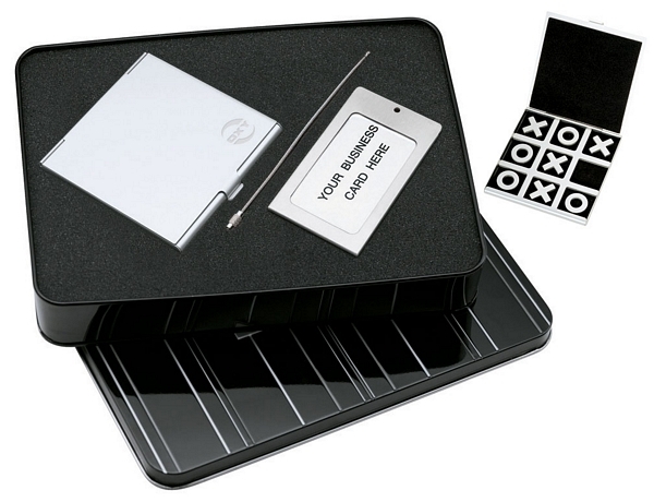 Executive Tic-Tac-Toe / Luggage Tag Giftset