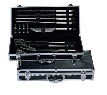 BBQ SET IN ALUMINIUM BOX