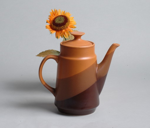 three tone teapot
  
   
     
    