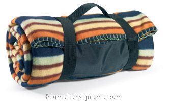 Pyrenee. Fleece blanket