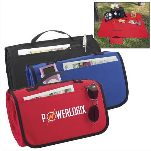 THE MEADOW PICNIC BLANKET