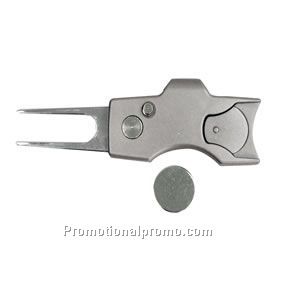 GOLF TOOL WITH BALL MARKER AND DIVOT REPAIR