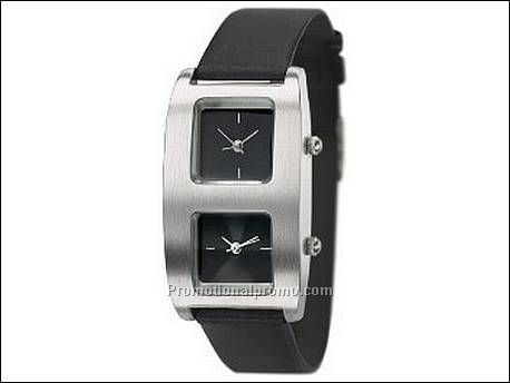 Horloge met metalen kast in...