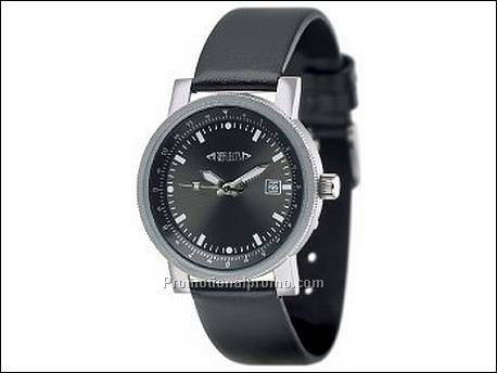 Horloge met metalen kast in mat...