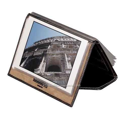 Photo Folio - Alicia Klein